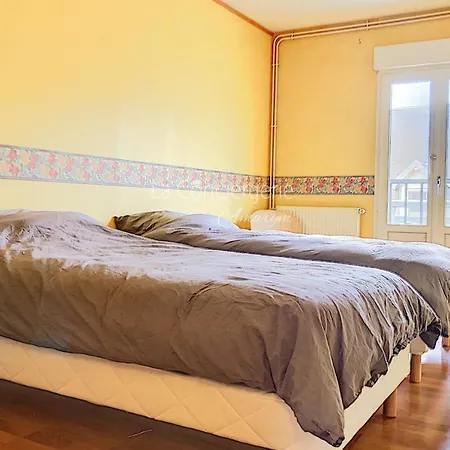 Triplex Avec De Grand Volume Pour Accueillir Famille Et Amis Au Coeur D'ault *