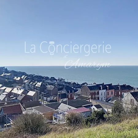 Triplex Avec De Grand Volume Pour Accueillir Famille Et Amis Au Coeur D'ault